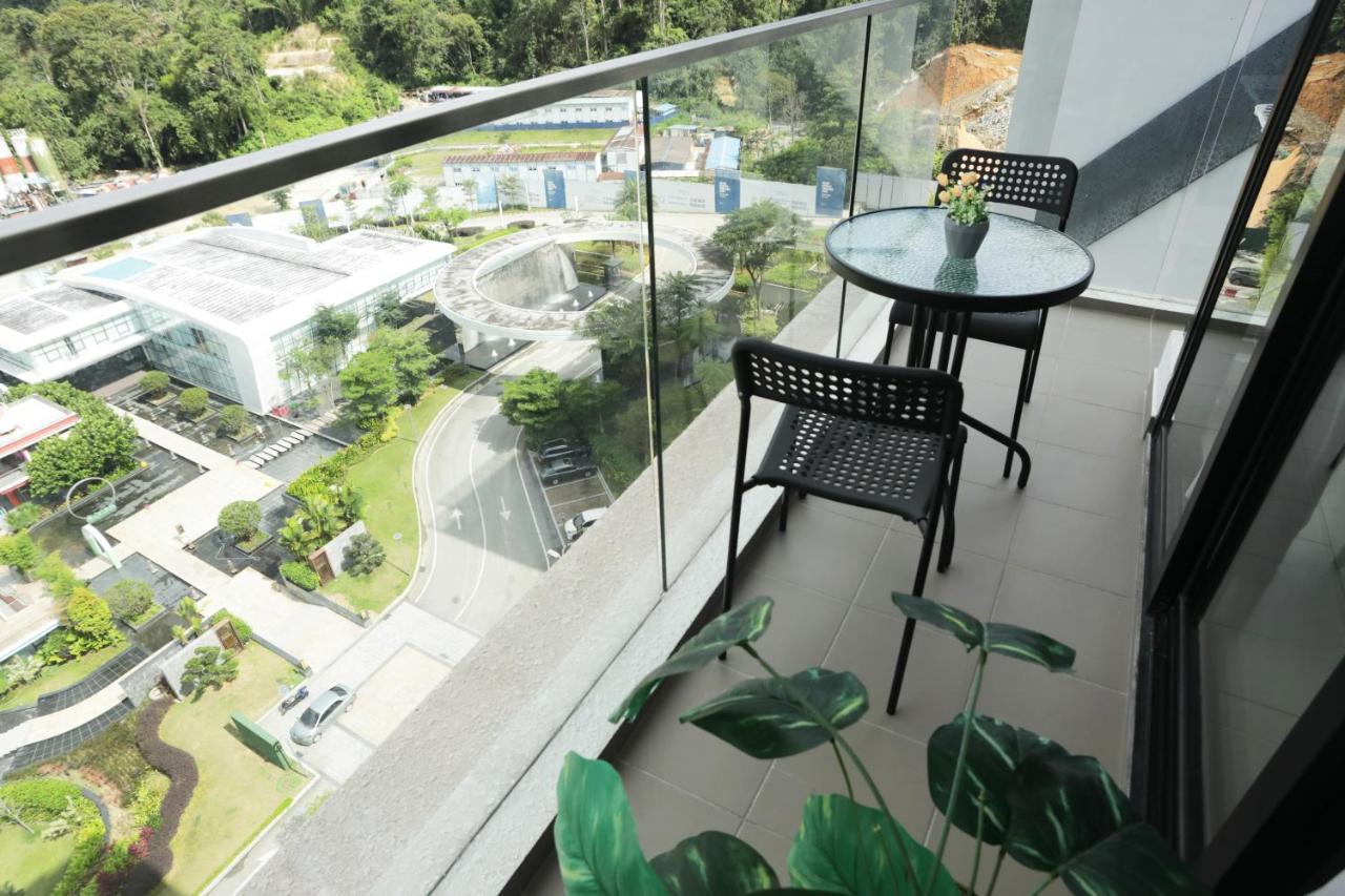 Premier Suite Cozy Home Midhills Genting 6-10 Pax Free Wifi Genting Highlands Exteriör bild